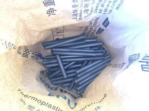 Клас  8. 8  M 12  Шестигранний болт з гарячим зануренням з гайкою